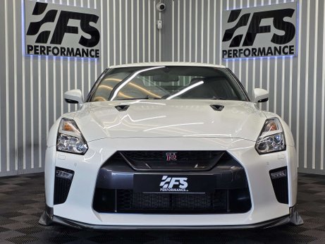 Nissan GT-R 3.8 V6 Recaro Coupe 2dr Petrol Auto 4WD Euro 6 (570 ps) 31