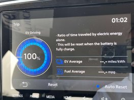 Mitsubishi Outlander 2.4 Outlander Design PHEV CVT 4WD 5dr 49