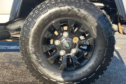 Land Rover Defender 90 TD Autobiography Station Wagon - 1/100 Made - LR Service History 37