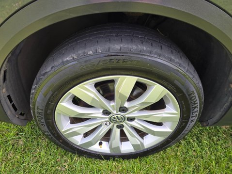 Volkswagen T-Roc 1.0 TSI SE Euro 6 (s/s) 5dr 31