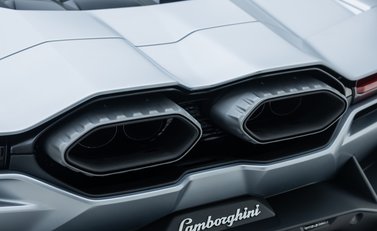 Lamborghini Revuelto 42