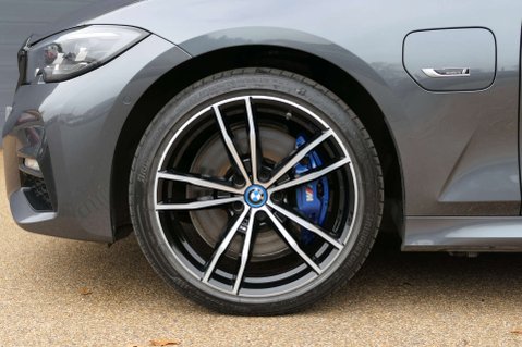 BMW 3 Series 2.0 330E M Sport Auto 5dr 9