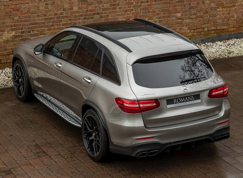 Mercedes-Benz GLC 63 4Matic 9