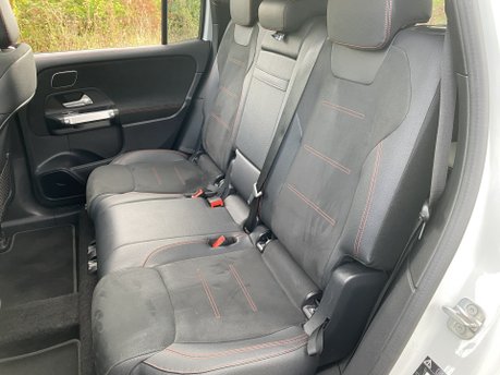 Mercedes-Benz EQB EQB 350 4M AMG Line Premium Plus Auto Electric 66KWH 7 SEATER/PAN ROOF/NAV 32