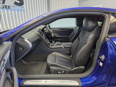 BMW 8 Series 4.4 M850i V8 Coupe 2dr Petrol Steptronic xDrive Euro 6 (s/s) (530 ps) 24