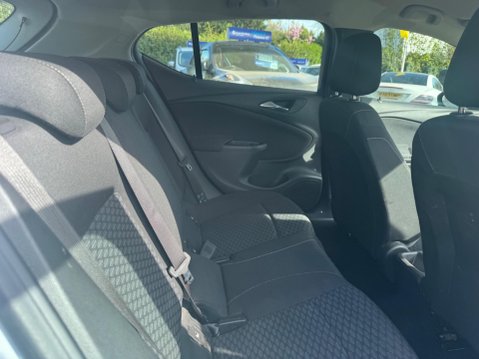 Vauxhall Astra 1.6 CDTi ecoFLEX Design Euro 6 (s/s) 5dr 6