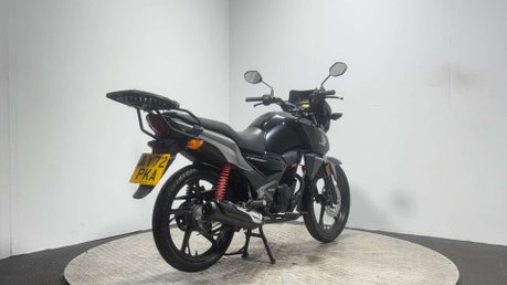 Honda CB 2022 72 PLATE 9K NEW MOT SERVICED 125CC LEARNER BIKE CBF125 3
