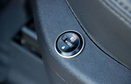 Front seat leather upgrades and heated front and rear seat upgrades for your Land Rover Discovery 3 or 4 Commercial