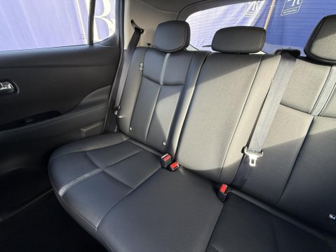Nissan LEAF 39kWh Tekna Hatchback 5dr Electric Auto (150 ps) 26