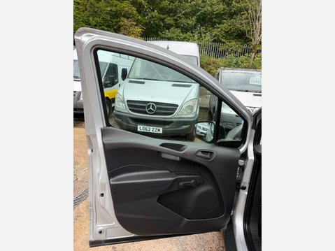 Ford Transit Courier 1.5 TDCi Panel Van 4dr Diesel Manual L1 Euro 5 (75 ps) 29
