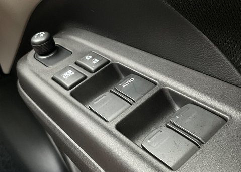 Suzuki Swift Motion 1.2 Mild Hybrid 24