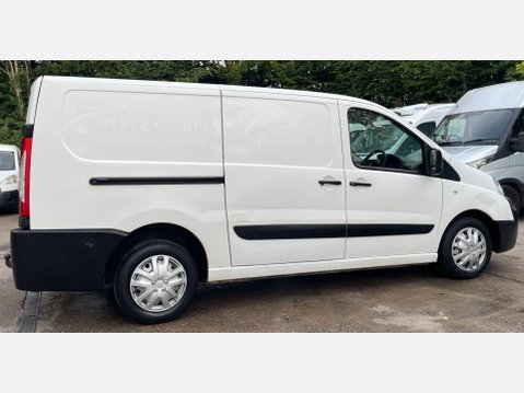 Toyota Proace 2.0 1200 HDi Panel Van 5dr Diesel Manual FWD L2 H1 (168 g/km, 128 bhp) 11