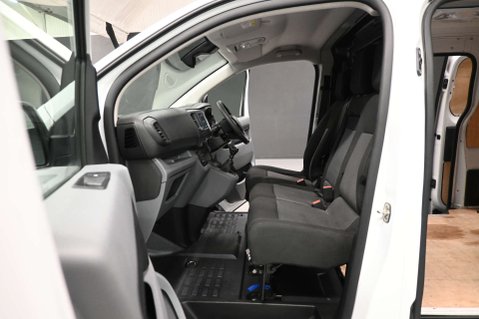 Peugeot Expert 1.5 Expert Professional Premium L1 Blue HDi 9