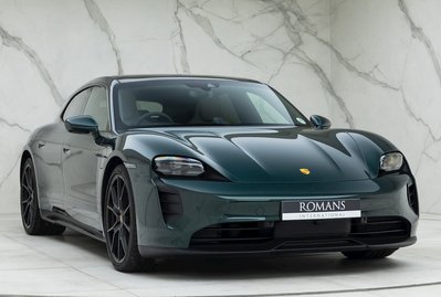 Porsche Taycan GTS Sport Turismo