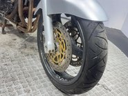 Kawasaki ZR Z750 2002 35K RUNNING PROJECT BIKE 750CC TOUER COMMUTER 13