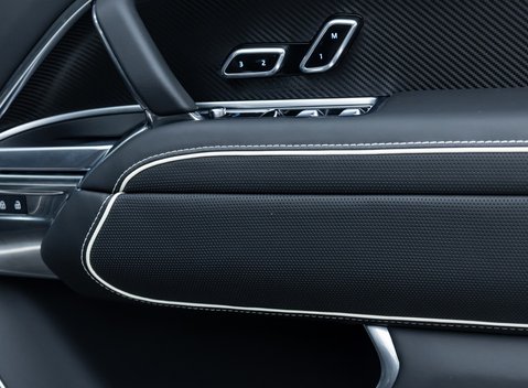 Land Rover Range Rover D350 AUTOBIOGRAPHY OVERFINCH 34