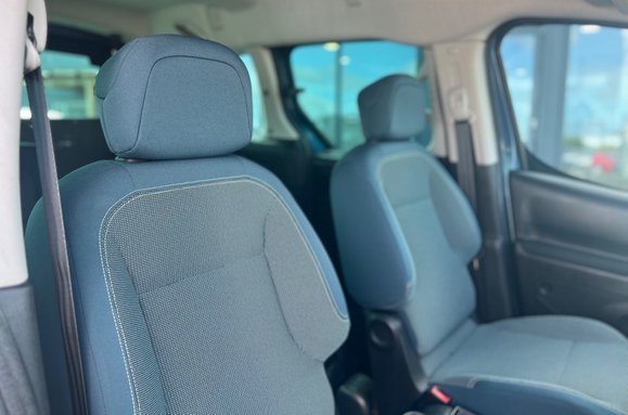Citroen Berlingo Multispace 1.6 BlueHDi Feel Multispace MPV Wheel Chair Ramp 17