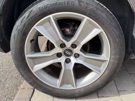 Audi Q2 1.5 TFSI CoD 35 S line SUV 5dr Petrol S Tronic Euro 6 (s/s) (150 ps) 29