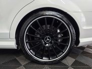 Mercedes-Benz C Class 6.3 C63 V8 AMG Saloon 4dr Petrol SpdS MCT Euro 5 (457 ps) 27