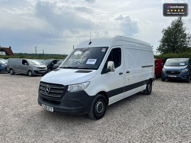 Mercedes-Benz Sprinter MWB L2H3 High Roof CDi FWD Cruise Control EURO 6 NO VAT 2