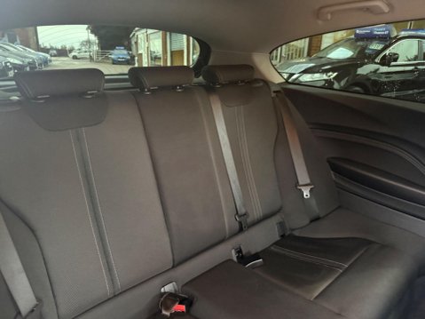 BMW 1 Series 2.0 118d Sport Euro 6 (s/s) 3dr 21