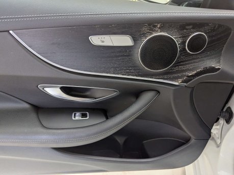 Mercedes-Benz E Class 2.0 E 300 AMG Line Auto 2dr 39