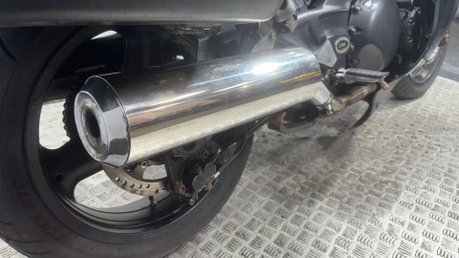 Triumph Trophy 1200 1999 SPARES OR REPAIR PROJECT BIKE LARGE 1200CC TOURER 21