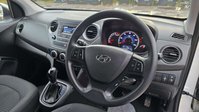 Hyundai i10 1.2 SE Hatchback 5dr Petrol Auto Euro 6 (87 ps) 25