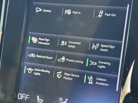 Volvo XC40 1.5 T3 Inscription Pro Euro 6 (s/s) 5dr 26