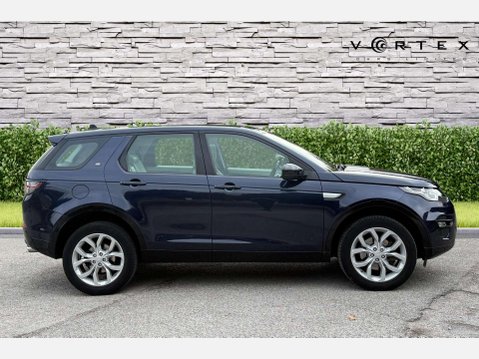 Land Rover Discovery Sport 2.0 Discovery Sport HSE TD4 Auto 4WD 5dr 8