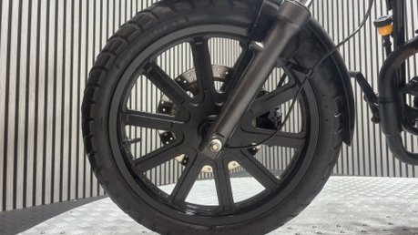 Keeway K-Light 125 2023 ONLY 9,274 MILES 1 OWNER VERY CLEAN CRUISER 125CC 32