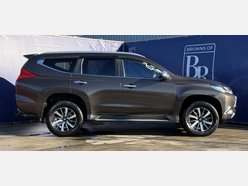 Mitsubishi Shogun Sport 2.4D 4 SUV 5dr Diesel Auto 4WD Euro 6 (181 ps) 3