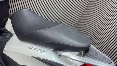 Piaggio Liberty 2012 PROJECT 2 STROKE 2T SCOOTER SPARES OR REPAIR 50CC 11