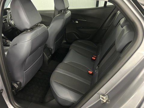 Peugeot 2008 1.2 PureTech Allure Premium EAT Euro 6 (s/s) 5dr 10
