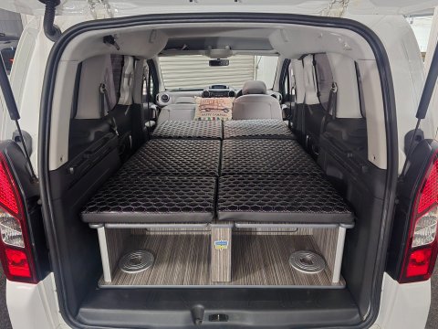 Citroen Berlingo MULTISPACE XTR HDI 17