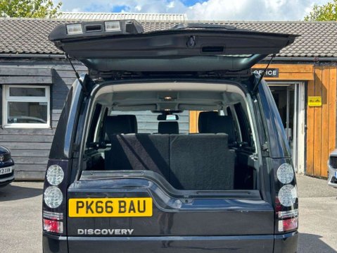 Land Rover Discovery 3.0 SD V6 Graphite SUV 5dr Diesel Auto 4WD Euro 6 (s/s) (256 bhp) 13