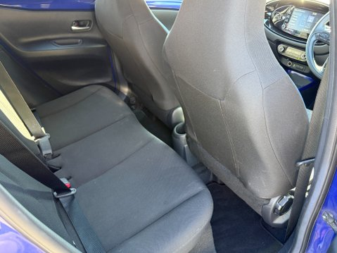 Toyota Aygo X VVT-I EDGE 21