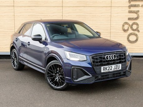 Audi Q2 TFSI BLACK EDITION