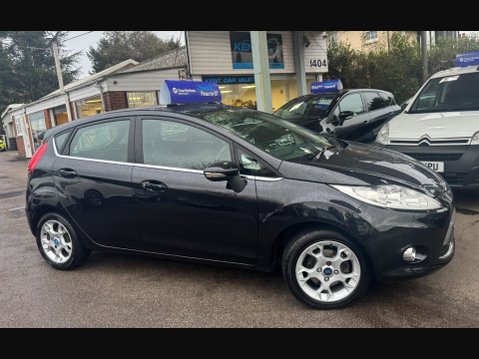 Ford Fiesta 1.25 Zetec Euro 5 5dr 8