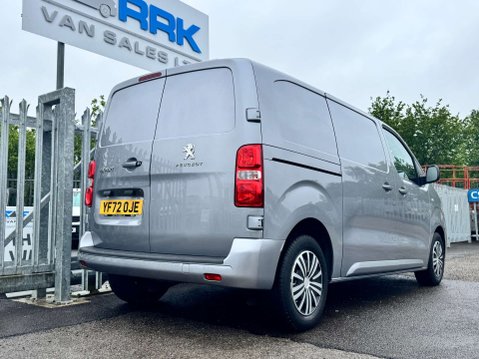 Peugeot Expert 2.0 Expert Professional Premium L1 Blue HDi 24