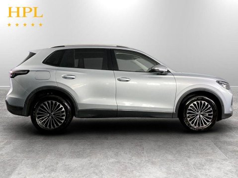 Volkswagen Tiguan 2.0 TDI Match SUV 5dr Diesel DSG Euro 6 (s/s) (150 ps) Parking Sensors - Sa 8