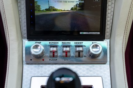 Jensen Interceptor Interceptor R Supercharged 23