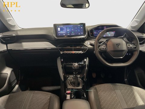 Peugeot 208 1.2 PureTech Allure Hatchback 5dr Petrol Manual Euro 6 (s/s) (100 ps) 18