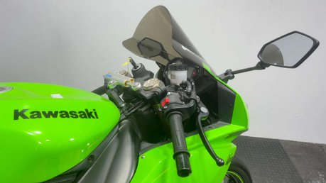 Kawasaki Ninja ZX6R 2009 ONLY 4K MEGA CLEAN 600CC SPORTS BIKE NEW MOT 28