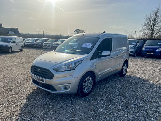 Ford Transit Connect AUTO SWB L1H1 Limited 200 Air Con Alloys Sensors EURO 6 NO VAT 2