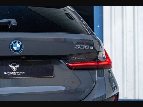 BMW 3 Series 2.0 330e xDrive M Sport Auto 4WD 5dr 27