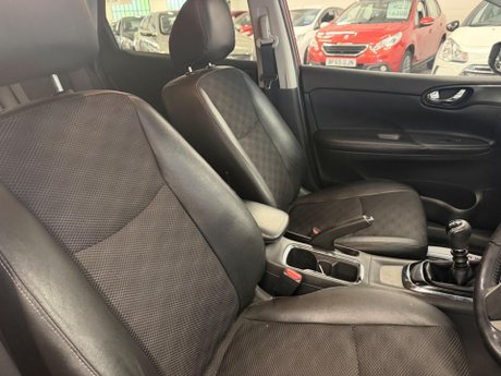 Nissan Pulsar 1.2 DIG-T N-Connecta Euro 6 (s/s) 5dr 10