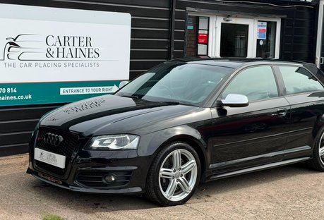 Audi A3 2.0 TFSI Hatchback 3dr Petrol S Tronic quattro Euro 5 (265 ps)