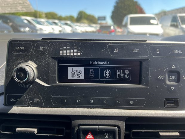 Vauxhall Combo LWB L2H1 Low Roof Sportive 2300 Air Con Sensors EURO 6 NO VAT 36