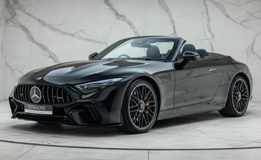 Mercedes-Benz SL Class SL63 AMG PERFORMANCE 1